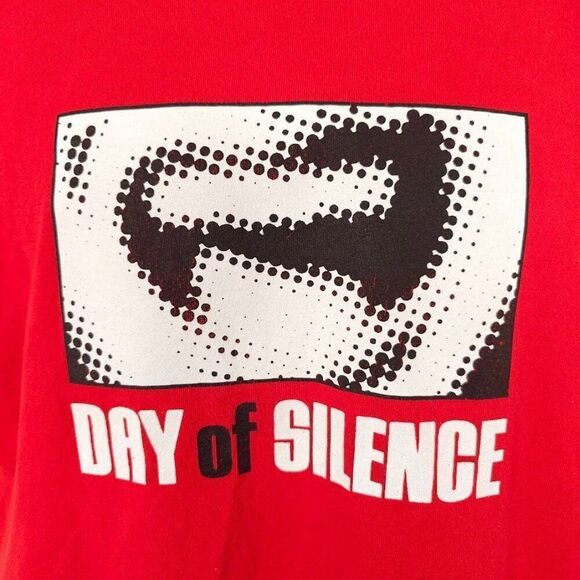 Vintage Day Of Silence T Shirt Mens Size Large Red Y2K LGBTQ+ Activism GLSEN - Picture 2 of 6